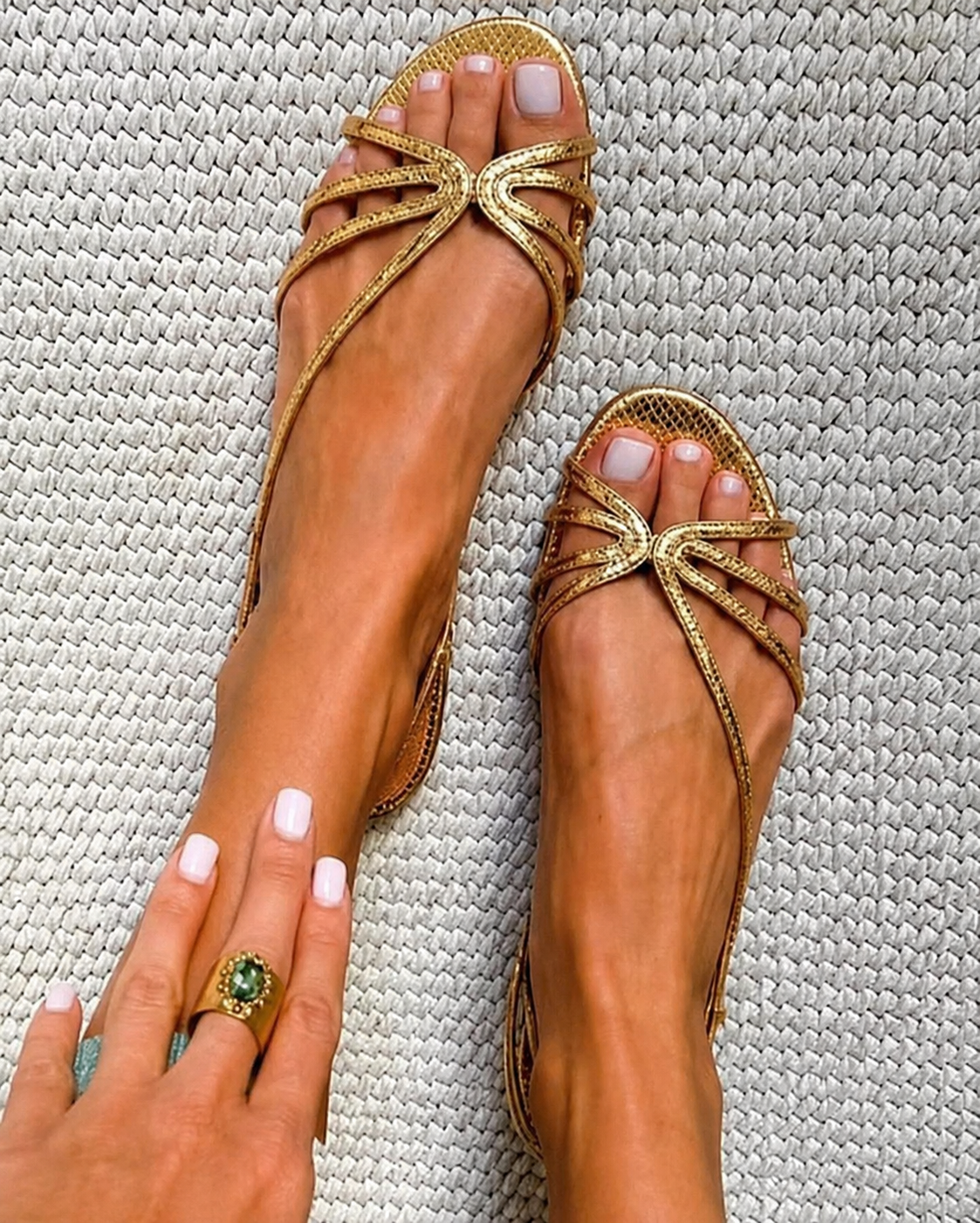 Ginevra – Golden Elegance Sandals